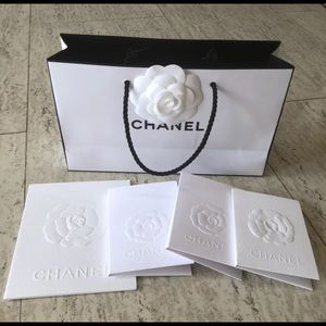Chanel Authentic Shopping Bag Bundle! 🌸🌺